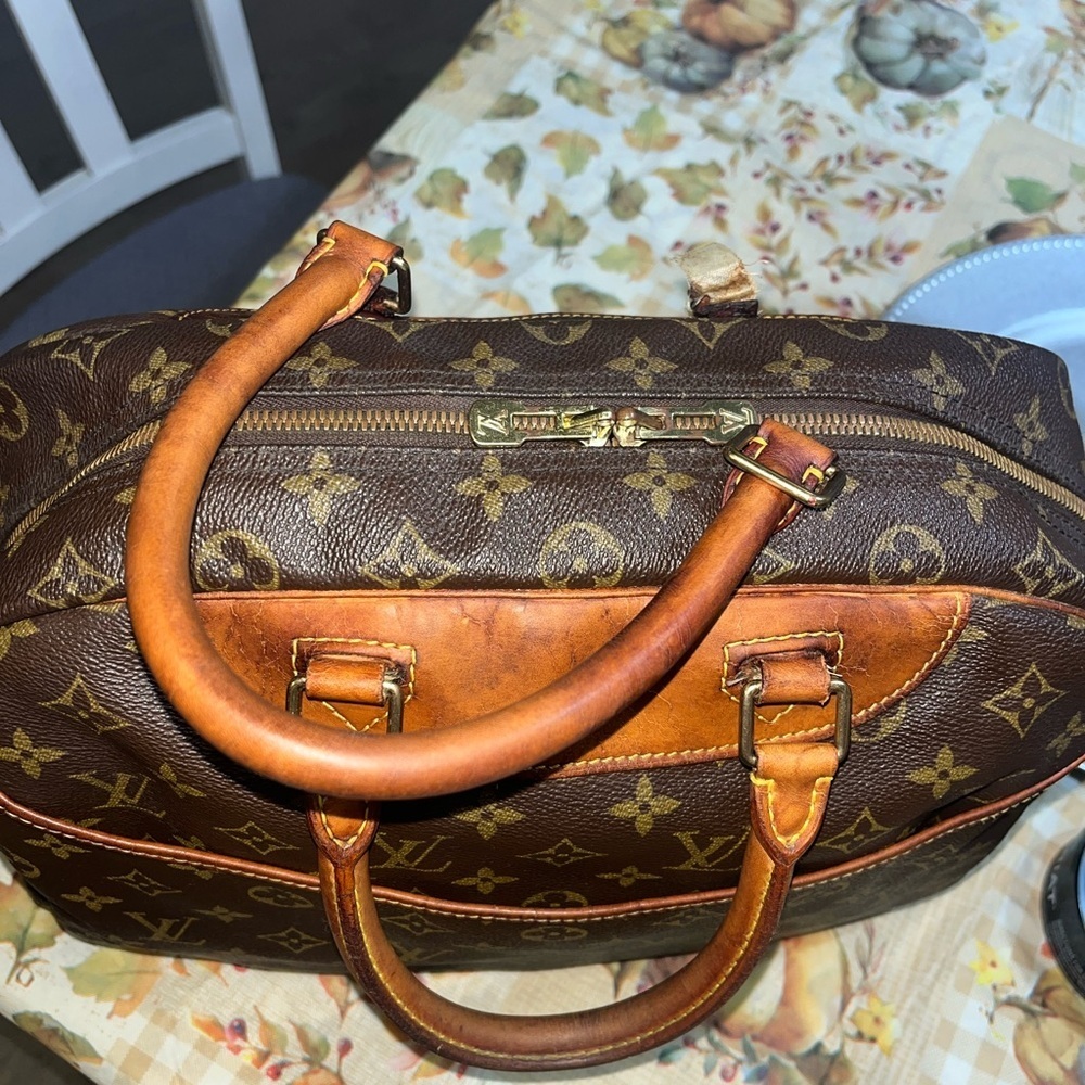 Up cycle OR Rehab it! Louis Vuitton Deauville Monogram Satchel - Picture 12 of 16
